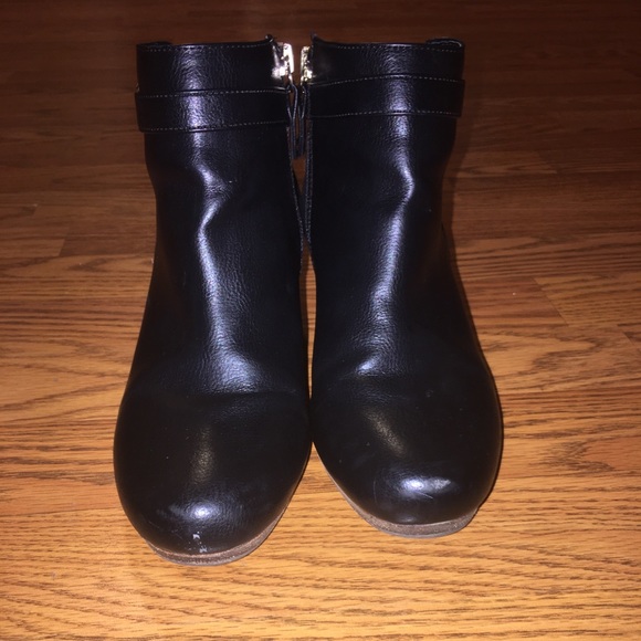 Black booties - Picture 2 of 5